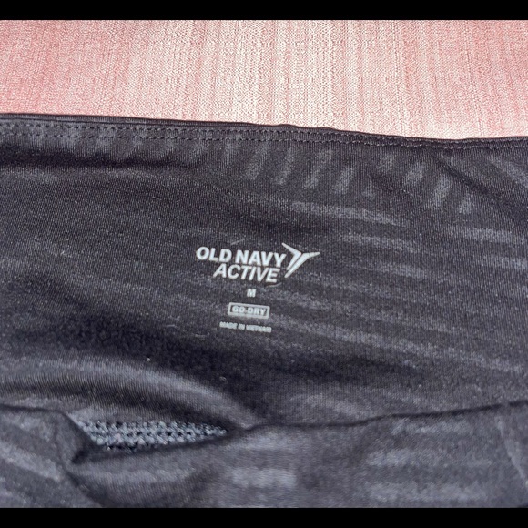 Old navy black mesh bottom leggings - Picture 3 of 3